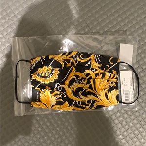VERSACE SILK MASK